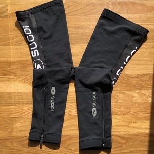 SUGOI cold weather cycling leg warmers - Small